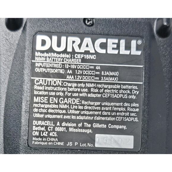Duracell Rechargeable 15 Minute Charger NiMH Battery w Power Adapter - Picture 4 of 4